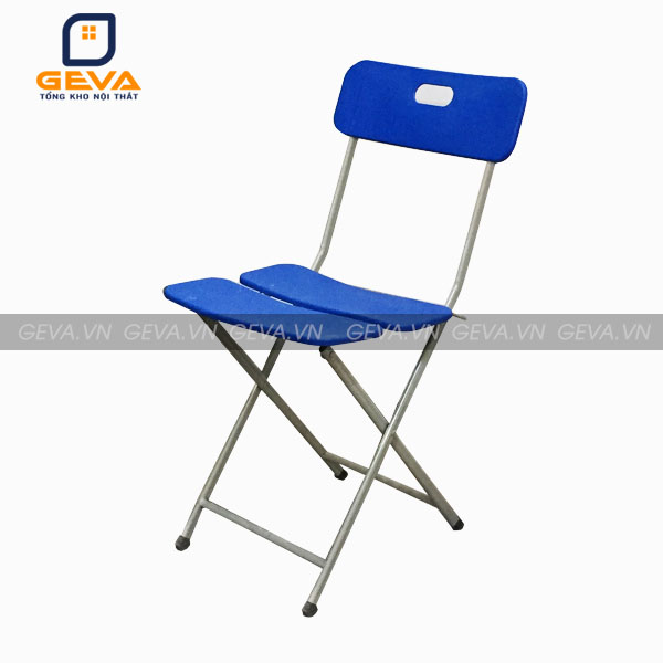 Ghế gấp giá rẻ 3 lá xanh khá được ưa chuộng tại Hà Nội