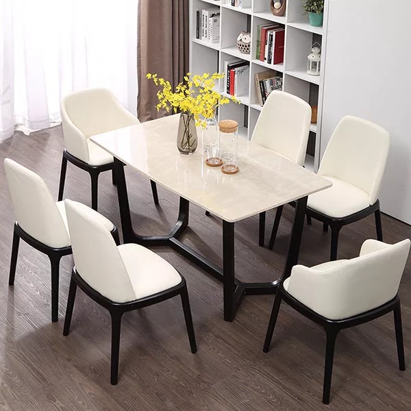 Ghế ăn giúp bạn thoải mái khi thưởng thức bữa ăn cùng gia đình