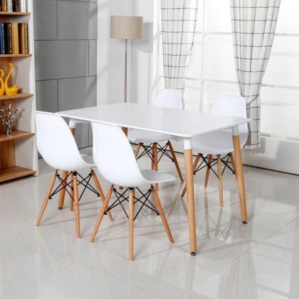 Ghế ăn eames gọn gàng cho các phòng ăn nhỏ