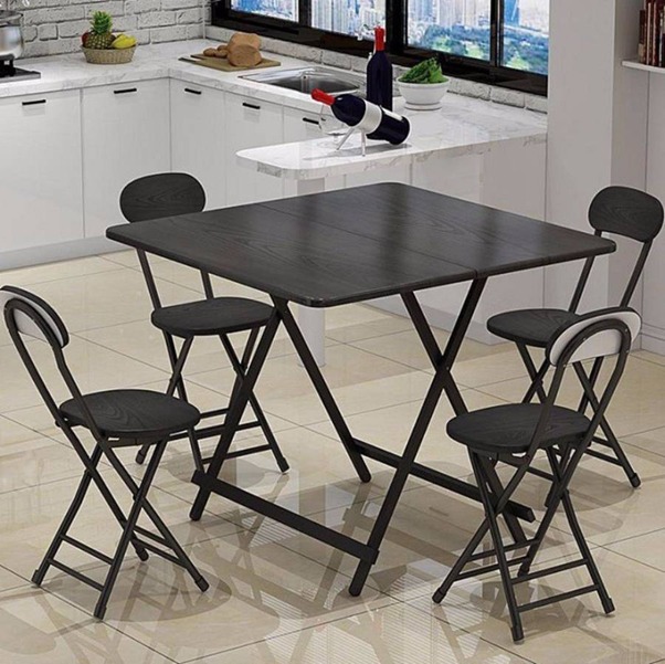 Ghế ăn gấp gọn dễ sử dụng và vệ sinh