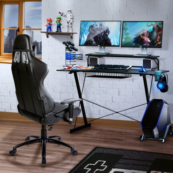 Bàn chơi game ngày càng được đầu tư bàn bản và sử dụng phổ biến trong đời sống