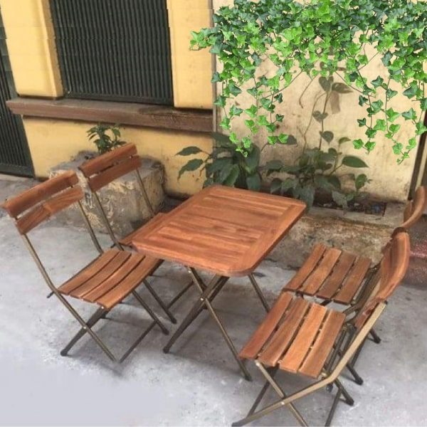 Ghế xếp cafe được sử dụng ở nhiều không gian quán